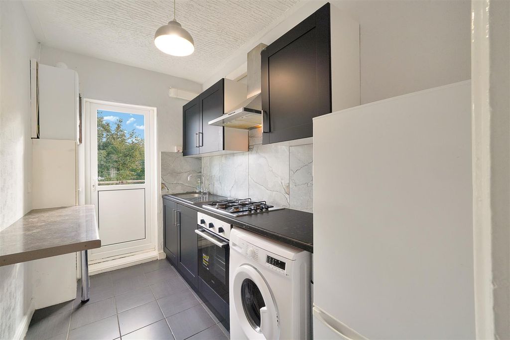 Property photo 2 of 14 52B Maybank Avenue - 0Hoofprx343Nx25Pdjqj.Jpg