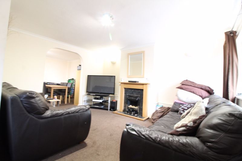 Property photo 2 of 11 Photo 2