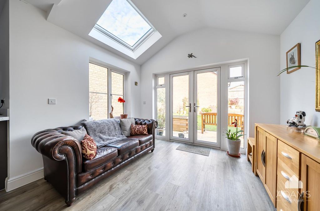 Property photo 2 of 21 Dining/Family Room