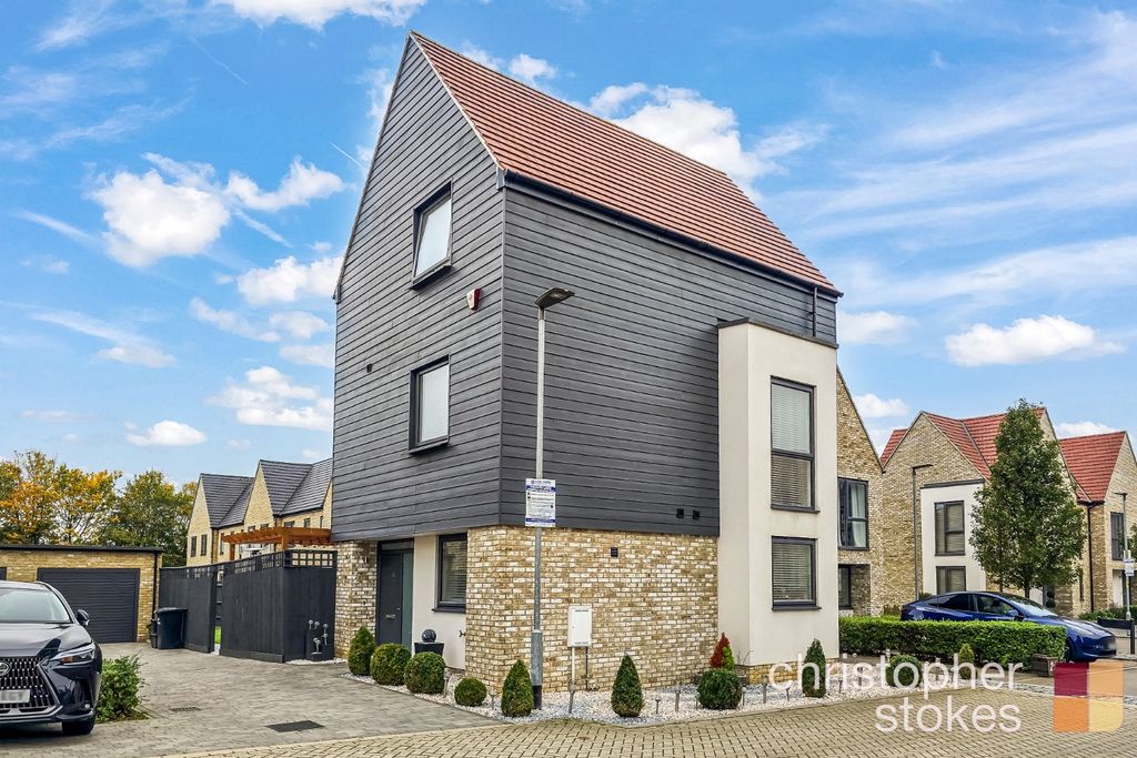 Property photo 1 of 25 4553071