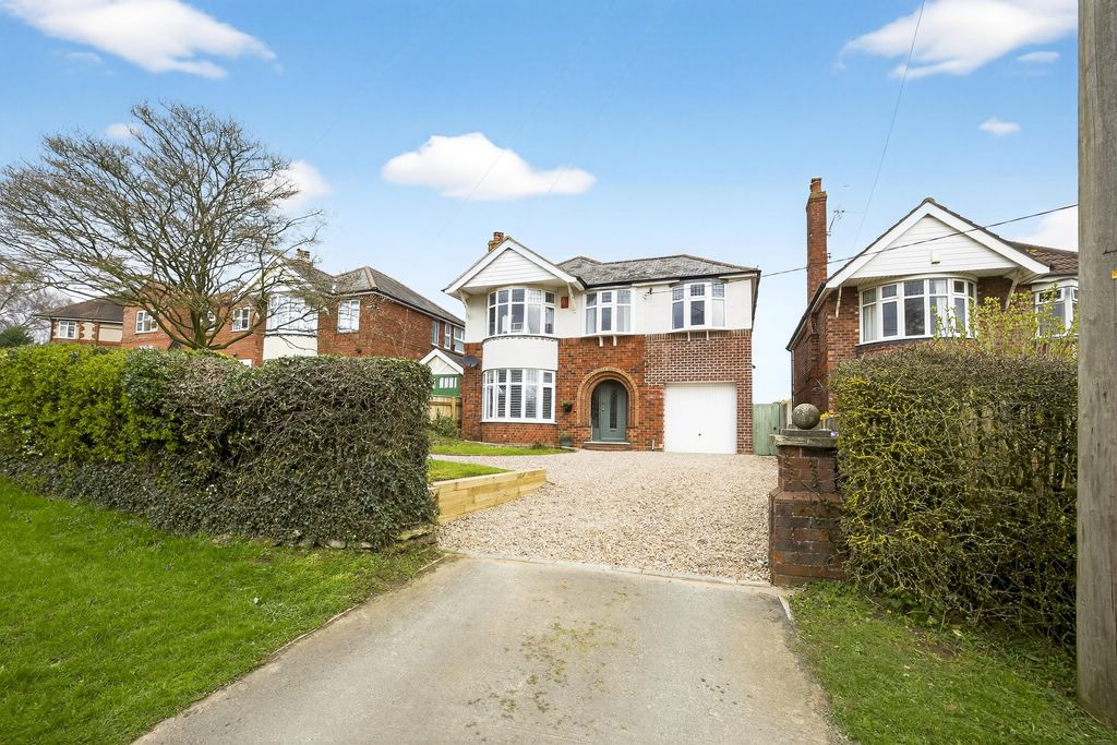 Property photo 1 of 25