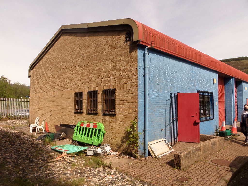 Property photo 1 of 5