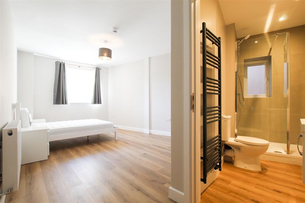 Property photo 2 of 10 Img_0907.Jpg