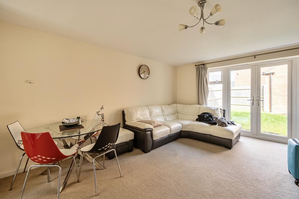 Property photo 3 of 20 Reception