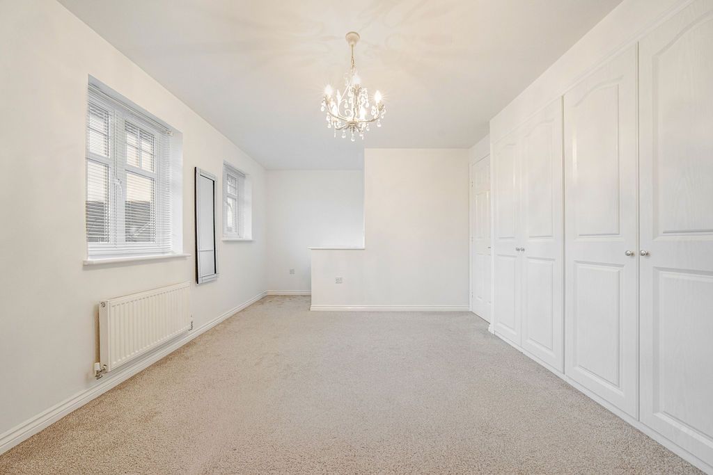 Property photo 2 of 23 Gallery