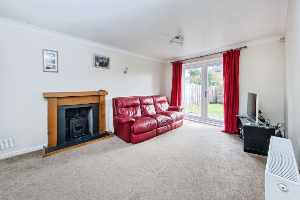 Property photo 2 of 17