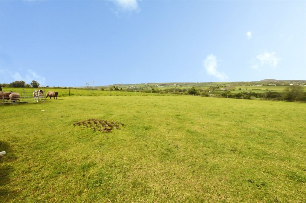 Property photo 2 of 7 Picture No. 08