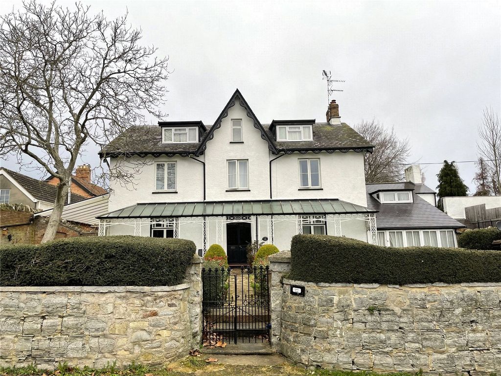 Property photo 1 of 5 Picture No. 05