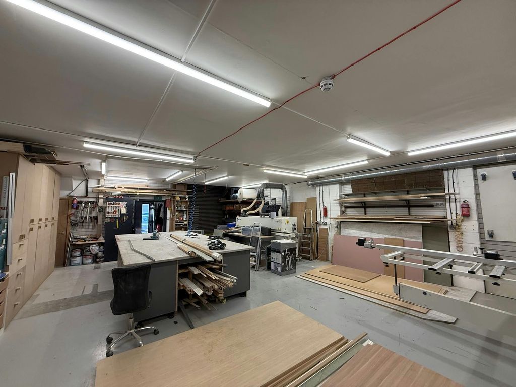 Property photo 2 of 7 Cygnus 1.Jpg