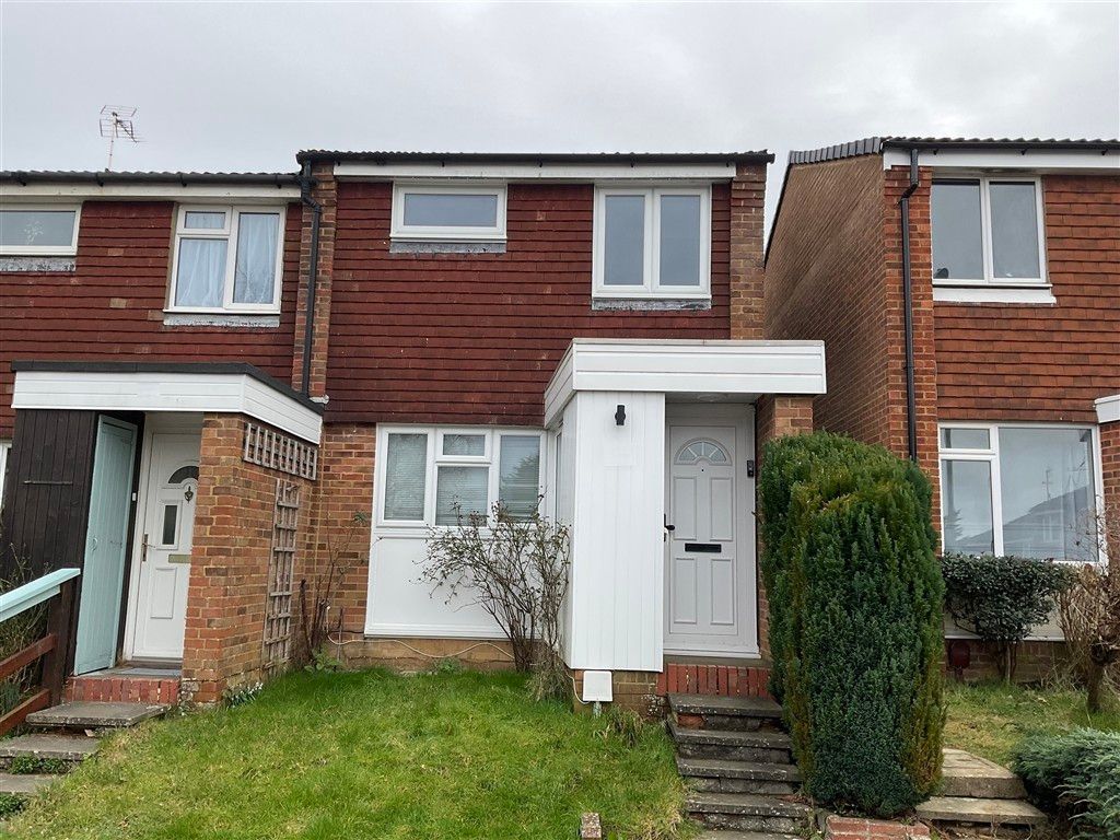 Property photo 1 of 10 Front..