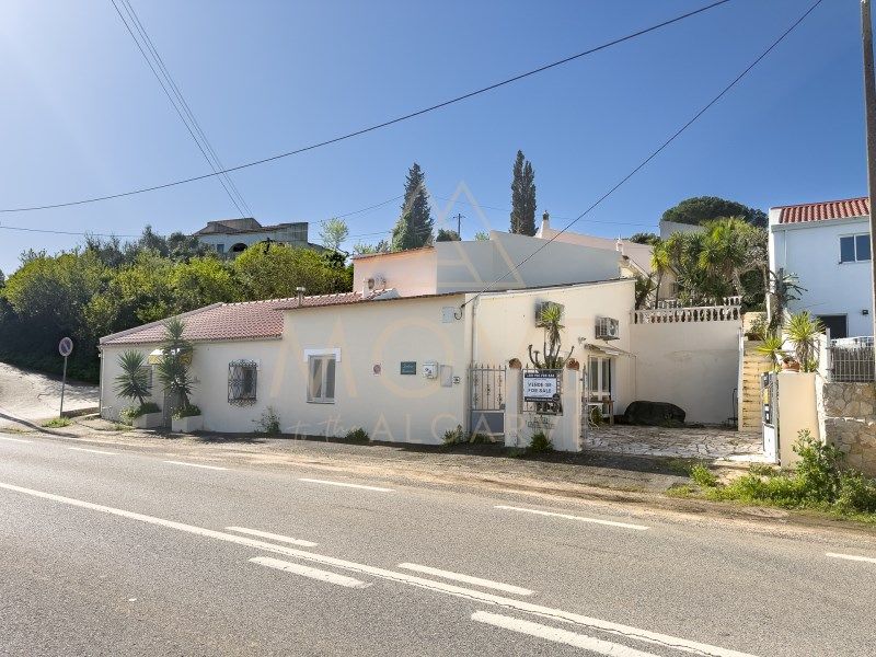 Property photo 3 of 45