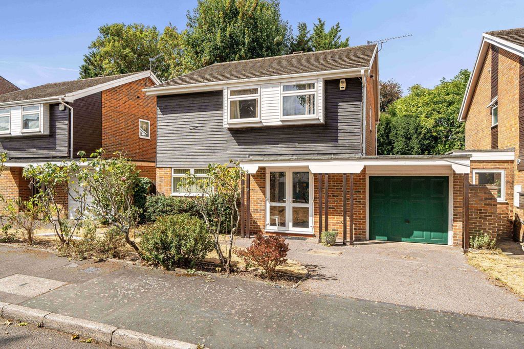 Property photo 1 of 13 1511930-27-6A8c3Efd98Ea2