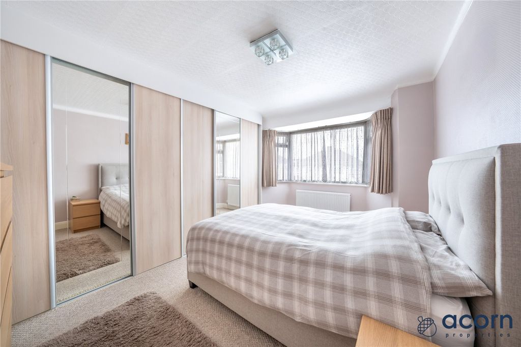 Property photo 3 of 19 Picture No. 11