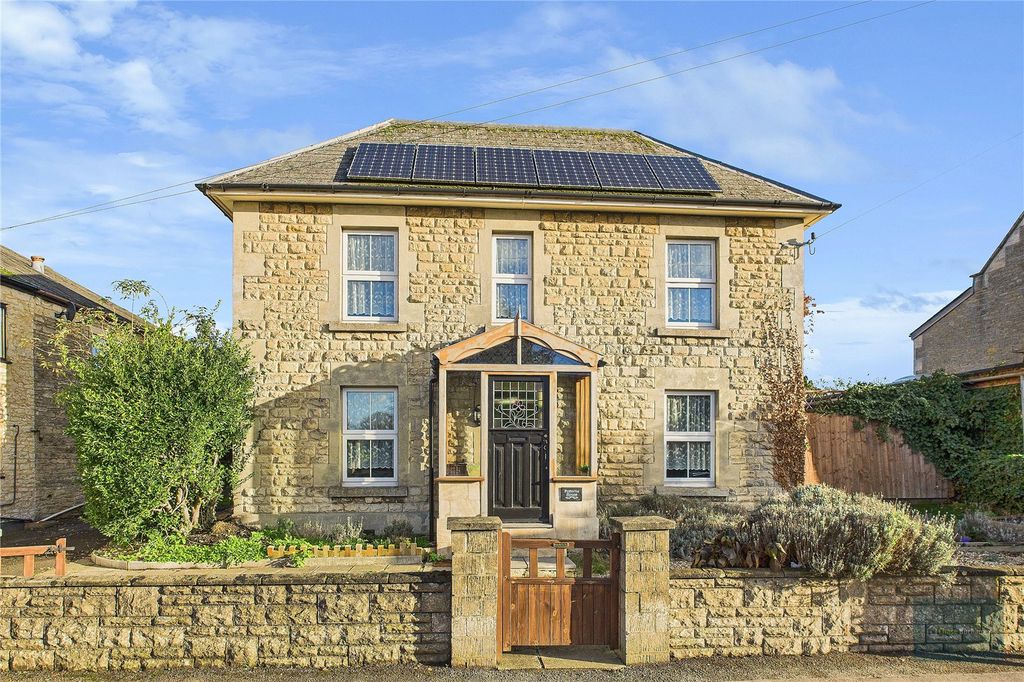 Property photo 1 of 27 Picture No. 34