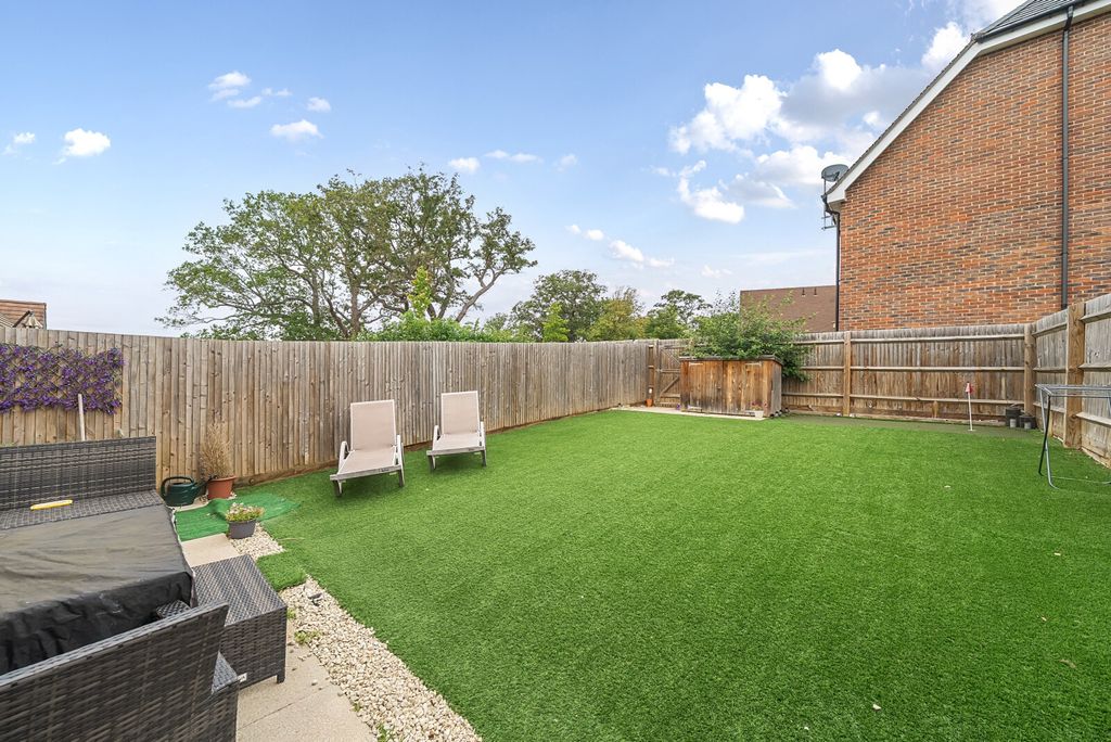 Property photo 3 of 18 1341697-8-68A6Fc4...