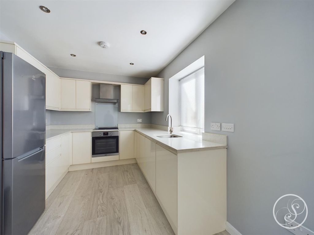 Property photo 1 of 8 Cam02071G0-Pr0242-Still018.Jpg
