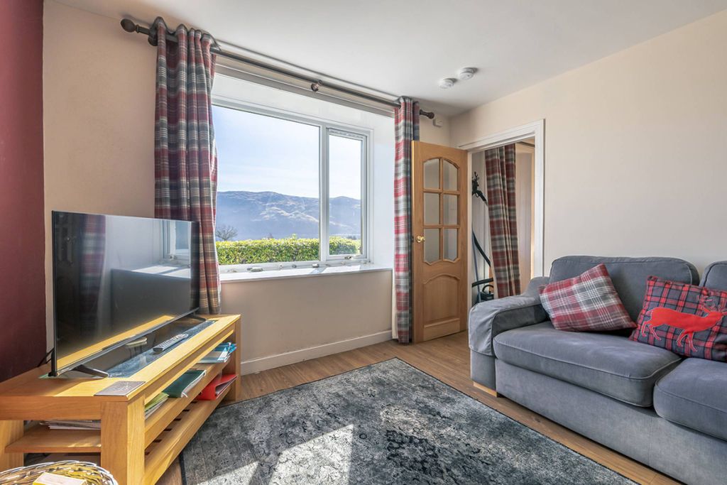 Property photo 3 of 31