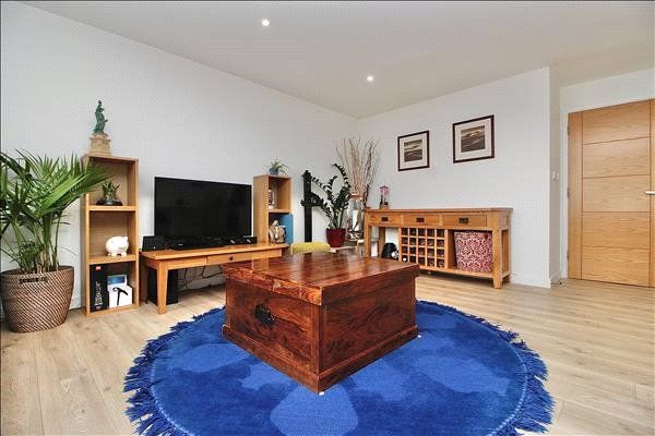 Property photo 2 of 26 Living Space