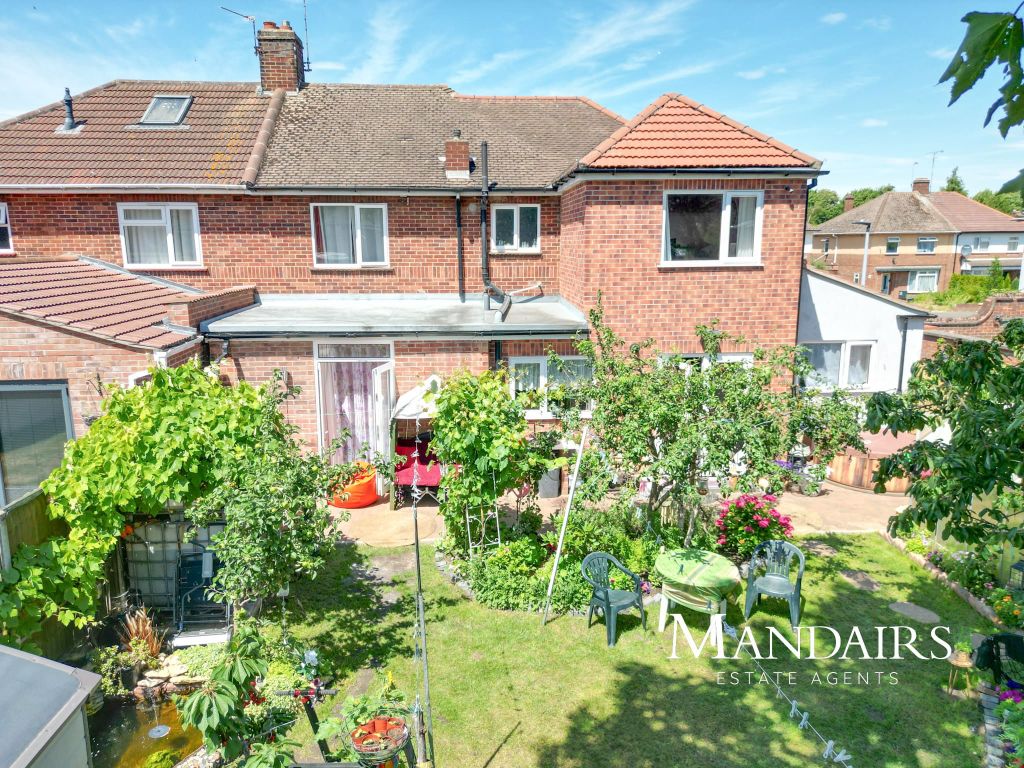 Property photo 2 of 28