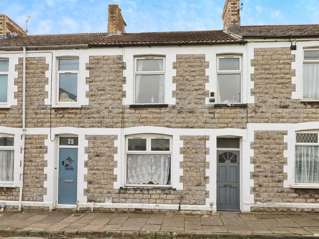 Property photo 1 of 17