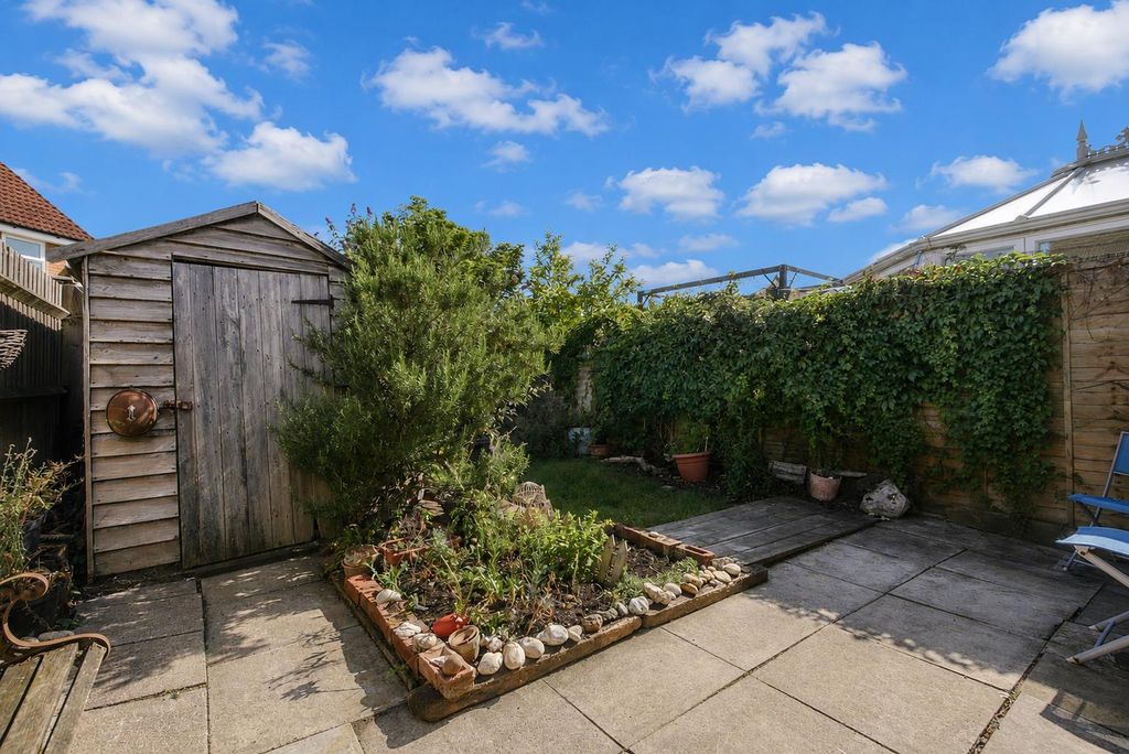 Additional image 8 of 2 bed end terrace house for saleColne Drive, Didcot OX11