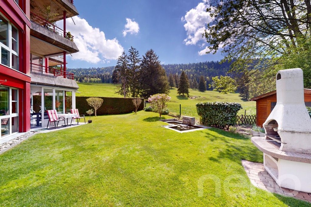 Property photo 3 of 12