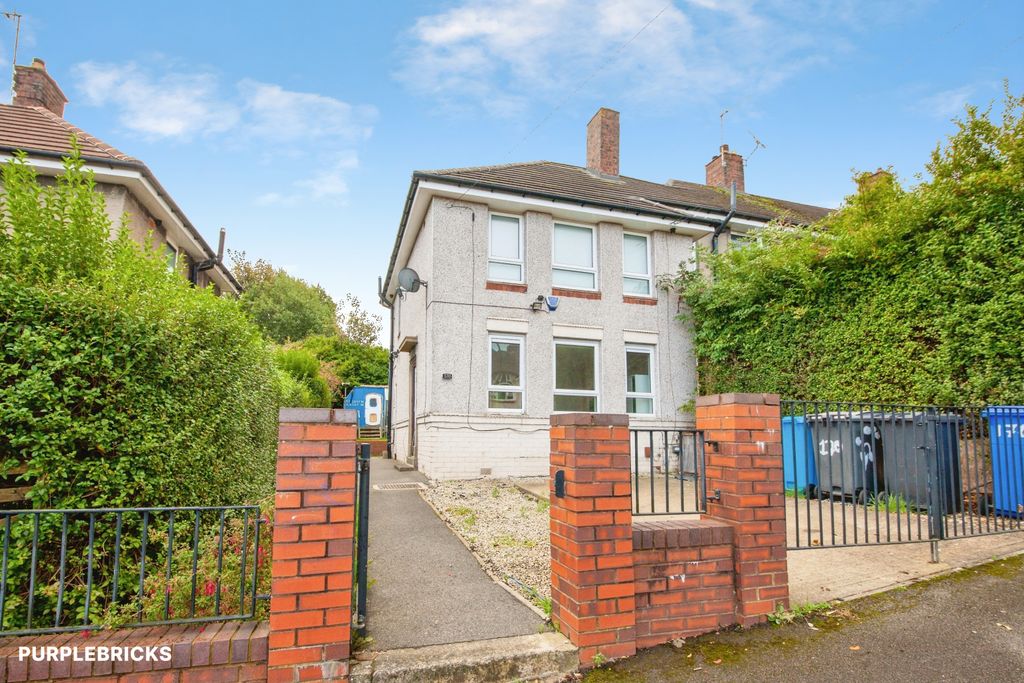 Property photo 1 of 35