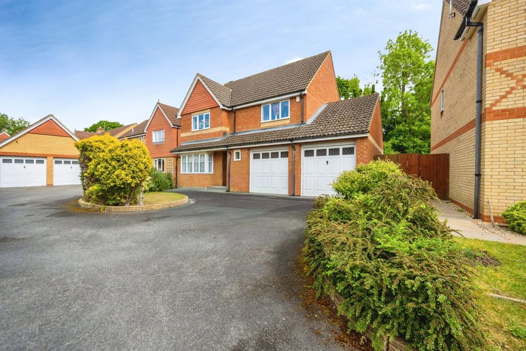 Property photo 1 of 20 Pbox-Img.Jpg