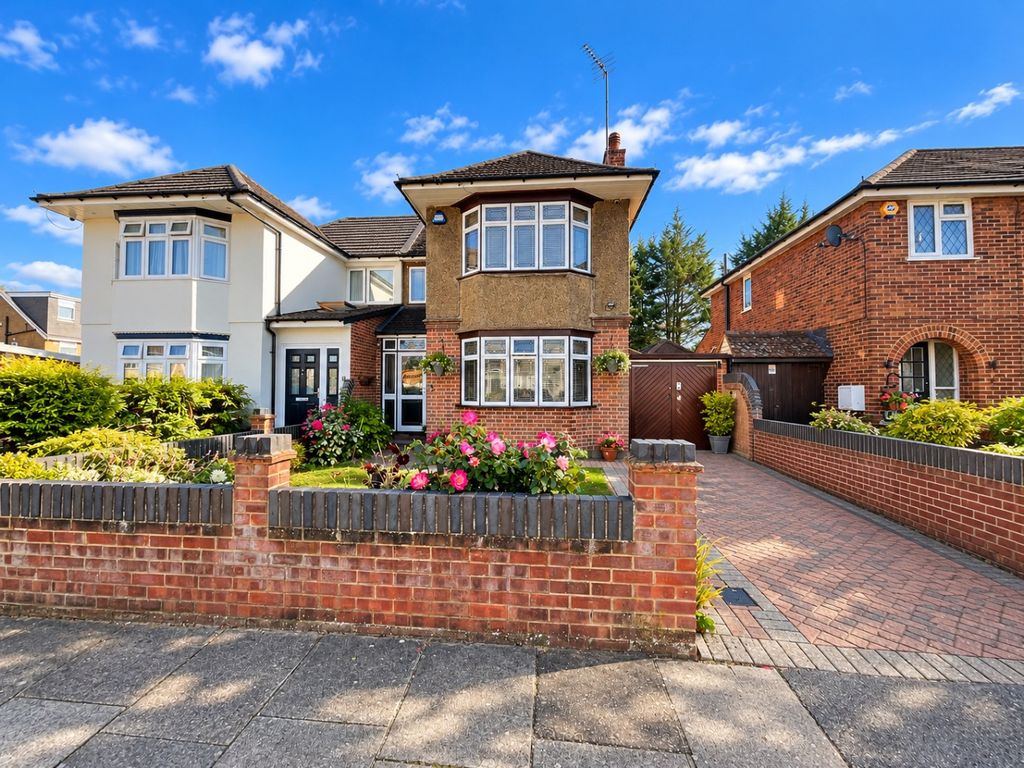 Property photo 1 of 14 5696811
