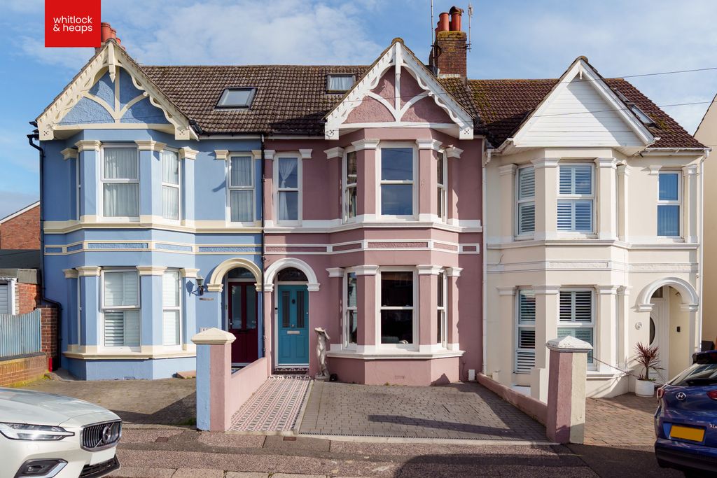 Property photo 1 of 29 Front