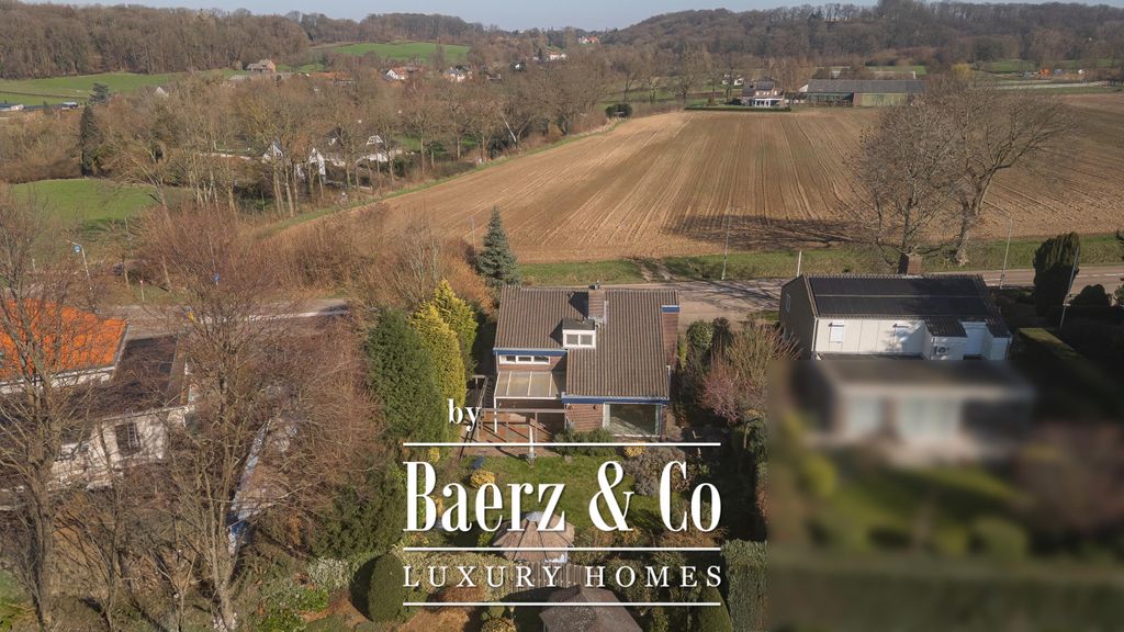 Property photo 1 of 41