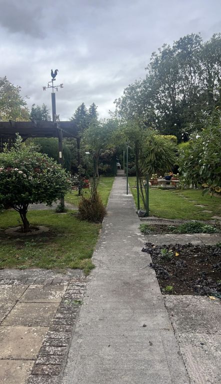 Property photo 2 of 2 Kellaway Garden