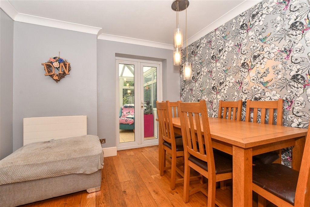 Property photo 3 of 13 Dining Area