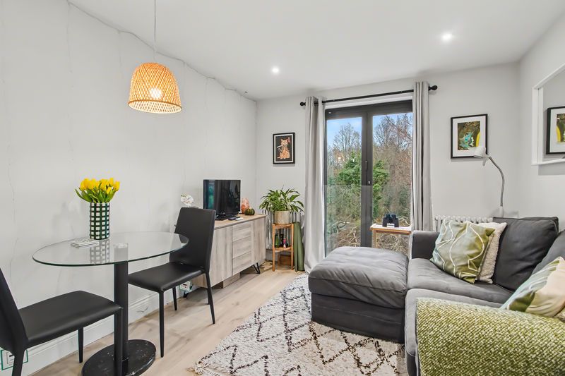 Property photo 3 of 11 Photo 3