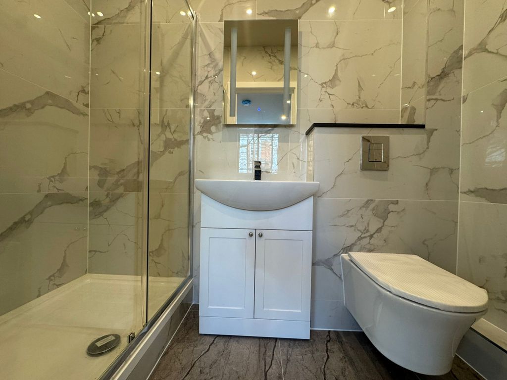 Property photo 3 of 4 Gallery