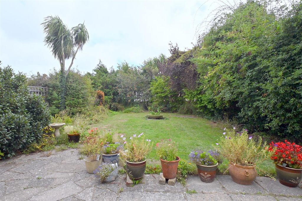 Property photo 2 of 17 Rear Garden