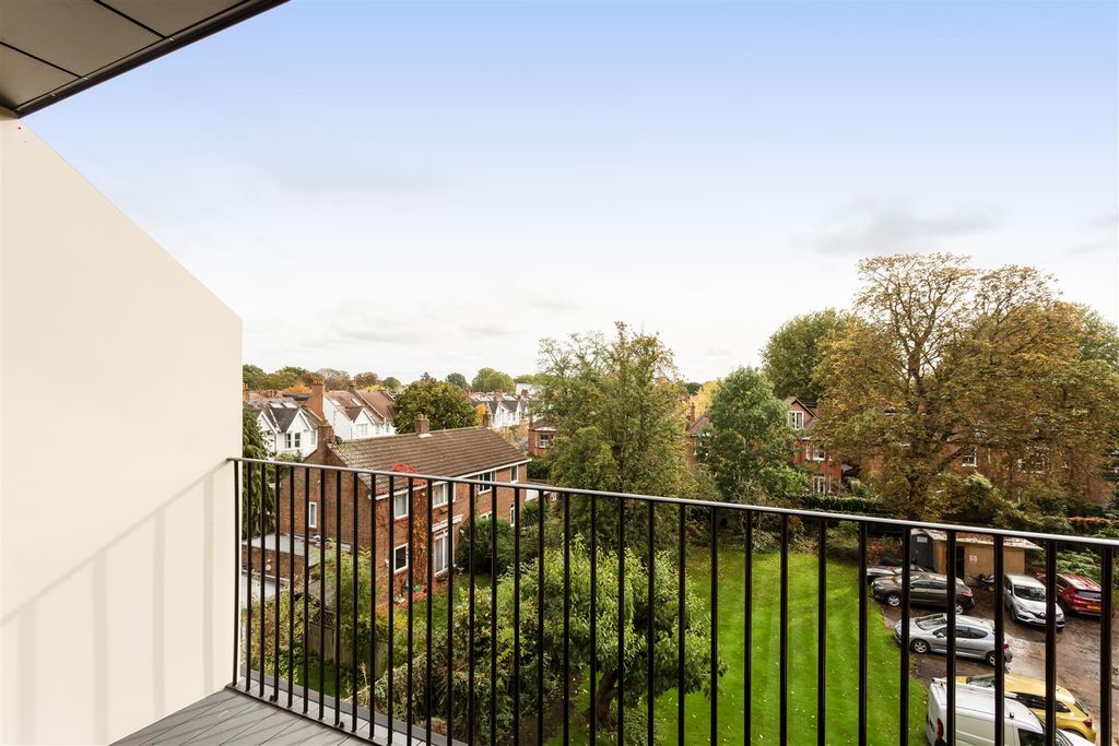 Property photo 3 of 11 Helliwell &amp; Co