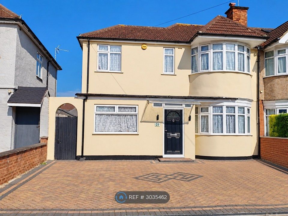 Property photo 1 of 5