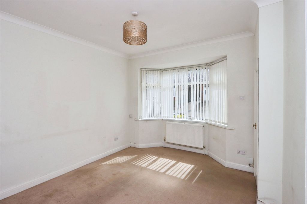 Property photo 3 of 17 Picture No. 01