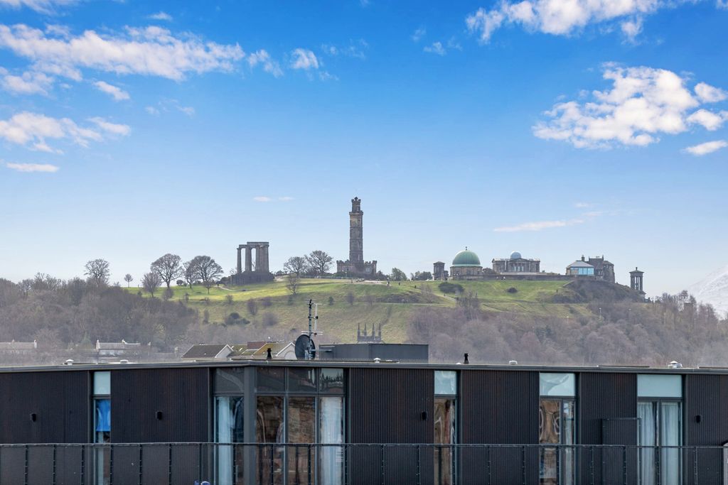 Property photo 3 of 15 Property Image 3