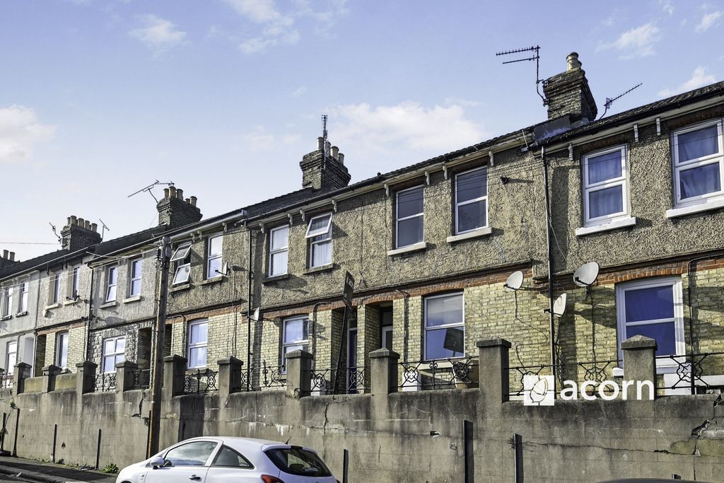 Property photo 1 of 8 Ops_4157Copy