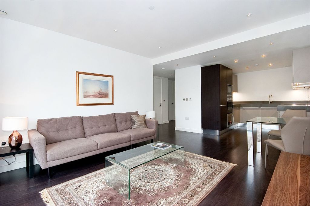 Property photo 2 of 8 Picture 2