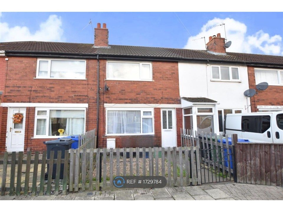 Property photo 1 of 12 Front