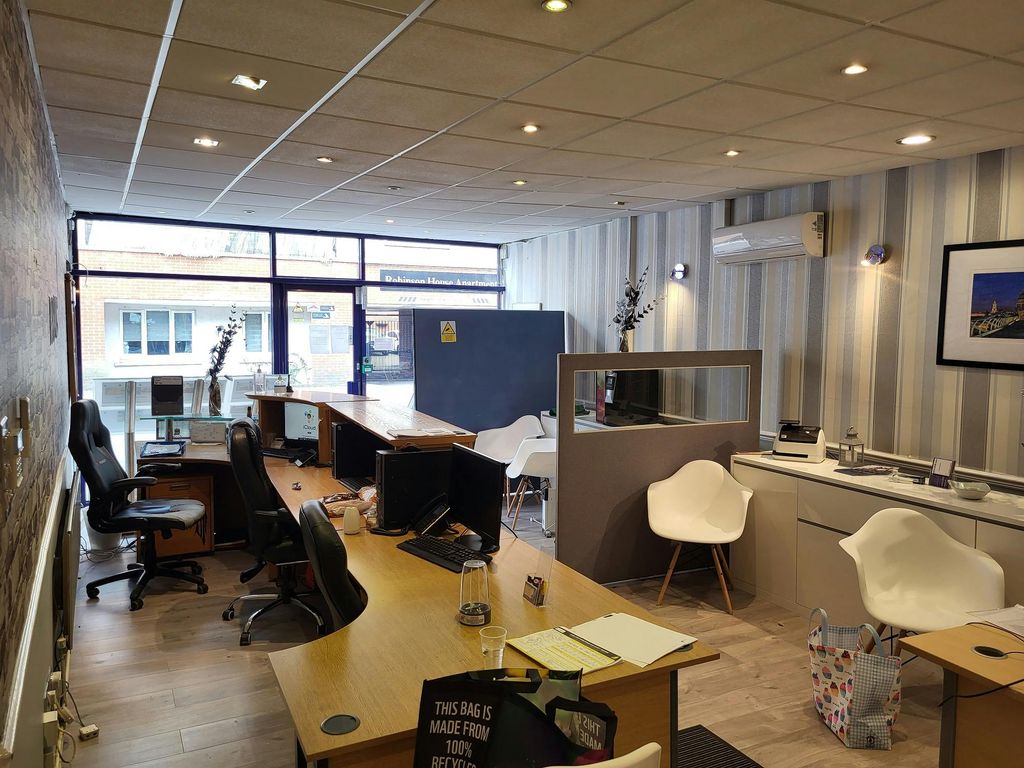 Property photo 2 of 4 Internal 1.Jpg