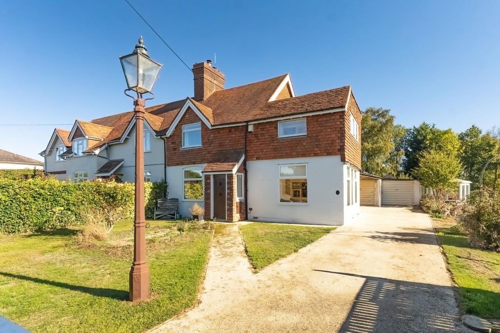 Property photo 2 of 37