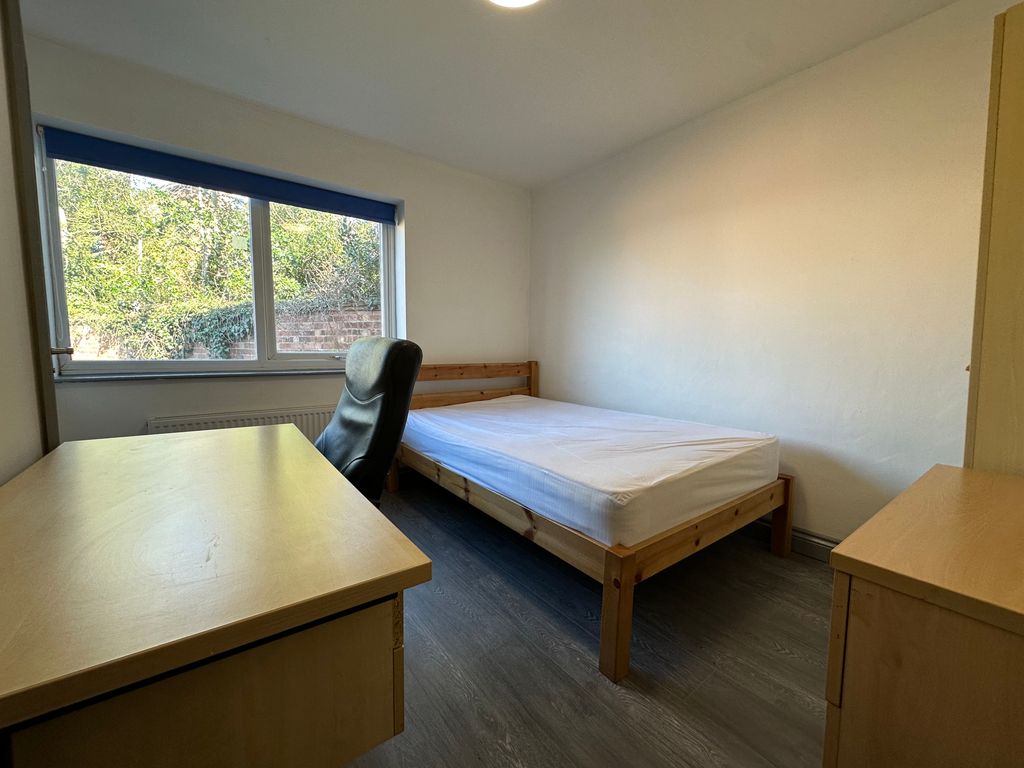 Property photo 1 of 10 Image