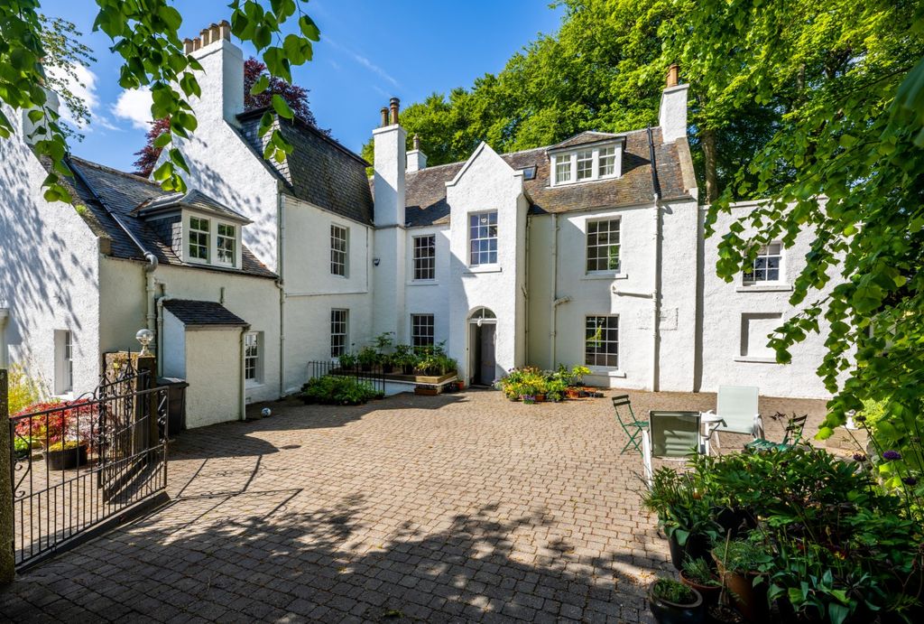 Additional image 11 of 6 bed detached house for saleCults House, Cults Avenue, Cults, Aberdeen AB15