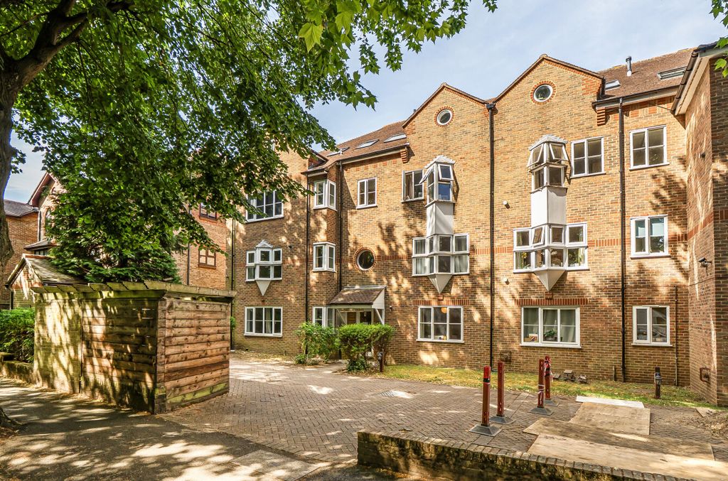Property photo 1 of 11 1483645-3-6A477E8...
