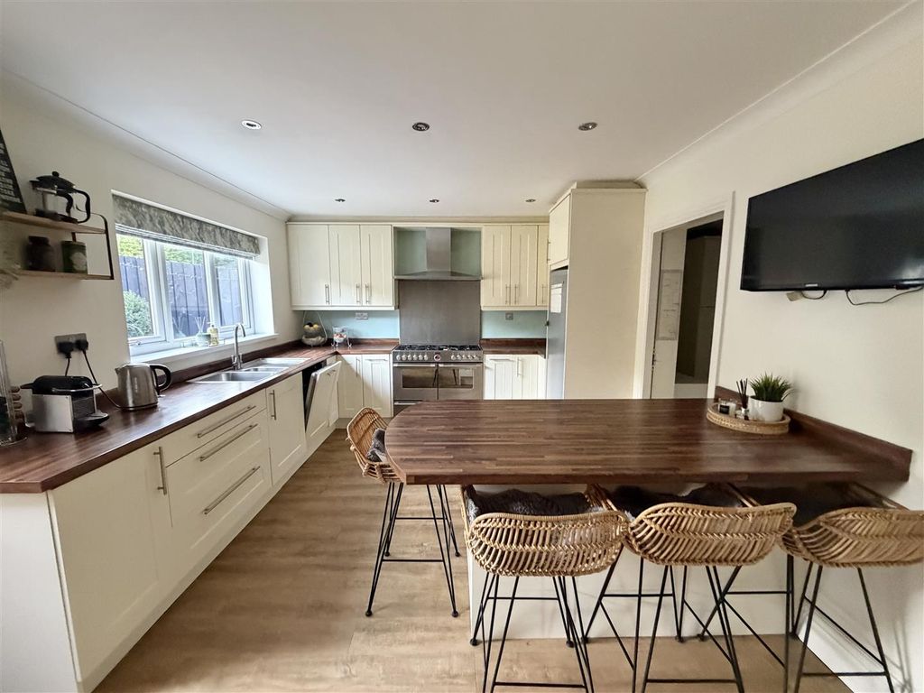 Property photo 3 of 19 Img_9134.Jpeg