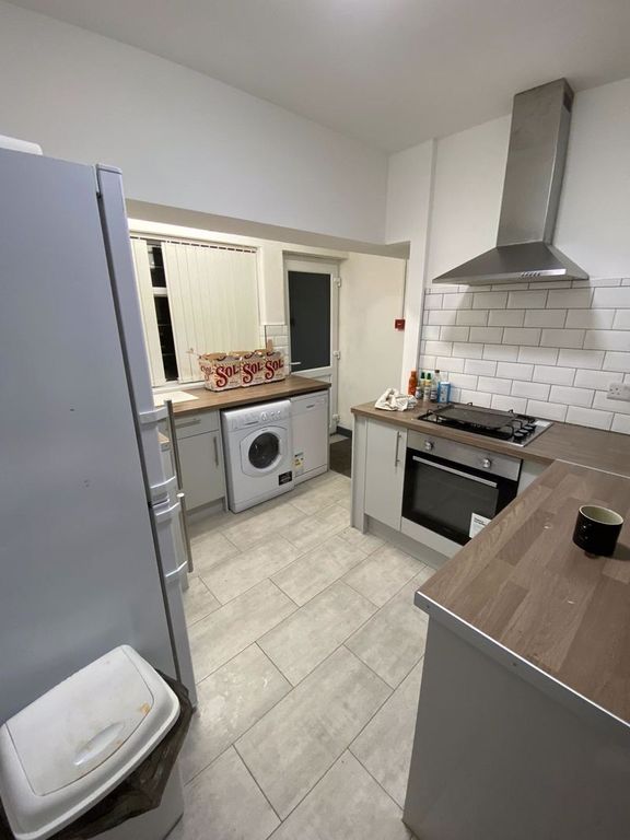 Property photo 3 of 10 Photo 3